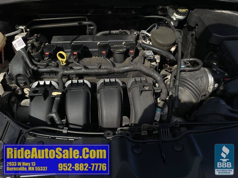 Used 2014 Ford Focus SE w/ SE Winter Package FWD image 22