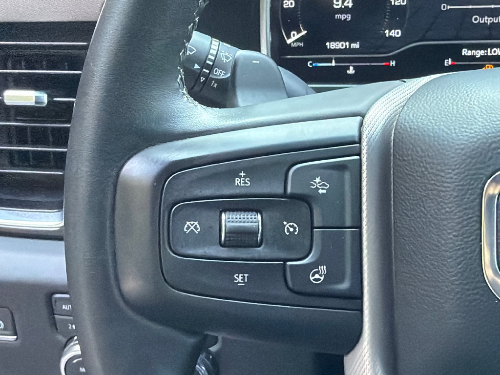 Used 2023 GMC Sierra 1500 Denali w/ Technology Package AWD/4WD image 24