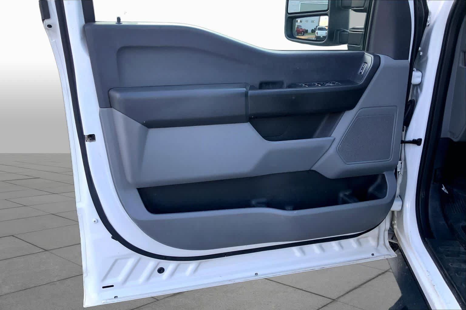 Used 2024 Ford F250 XL w/ 360-Degree Camera Package AWD/4WD image 20