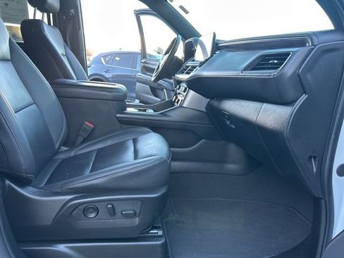 Used 2024 Chevrolet Tahoe LT image 31