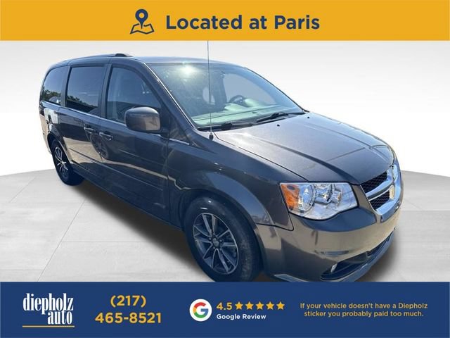Used 2017 Dodge Grand Caravan SXT w/ Driver Convenience Group FWD image 1