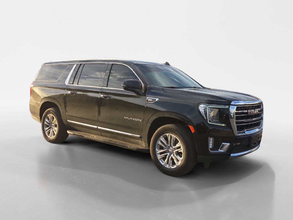 Used 2024 GMC Yukon XL SLT w/ SLT Premium Package AWD/4WD image 7