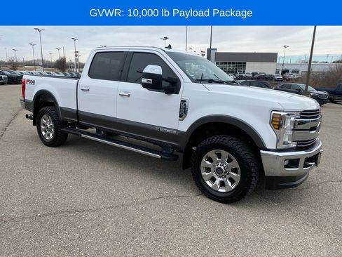 Used 2019 Ford F250 Lariat w/ Chrome Package image 8