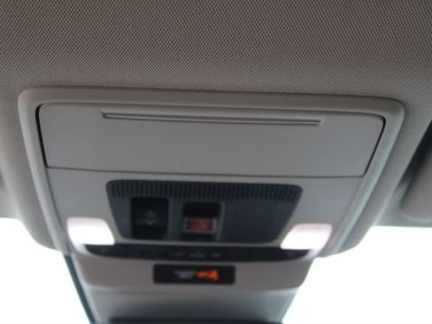 Used 2023 Honda Accord EX image 15
