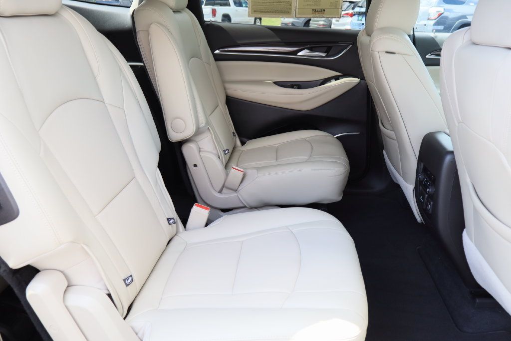 Certified 2021 Buick Enclave Premium w/ Sun and Sites Package FWD image 32