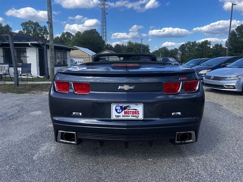 Used 2011 Chevrolet Camaro SS w/ LPO, Ground Effects Package RWD image 4