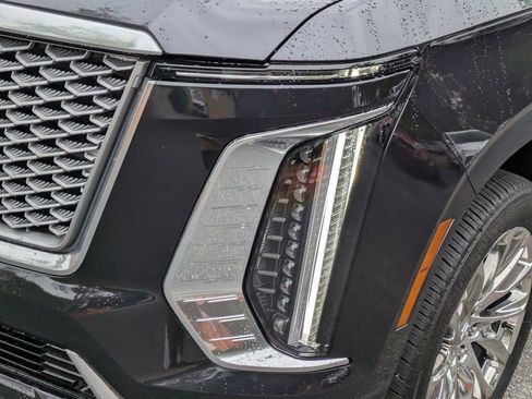 Certified 2025 Cadillac Escalade Premium Luxury Platinum w/ LPO, Radiant Package RWD image 11