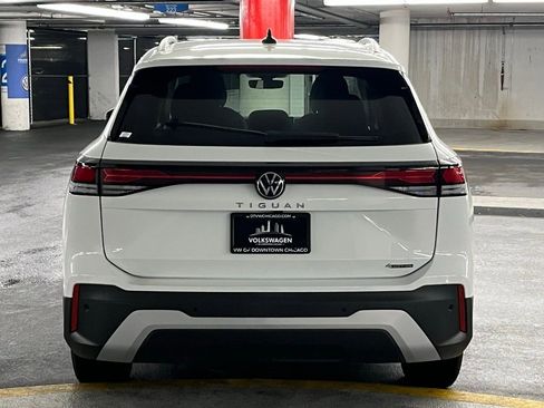 New 2025 Volkswagen Tiguan S image 33