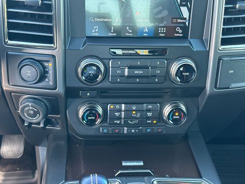 Used 2017 Ford F150 Raptor w/ Equipment Group 802A Luxury AWD/4WD image 30