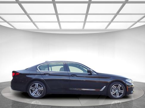 Used 2023 BMW 530i xDrive w/ Premium Package AWD/4WD image 5