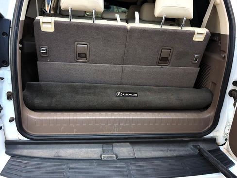 Used 2015 Lexus GX 460 w/ Premium Package image 13