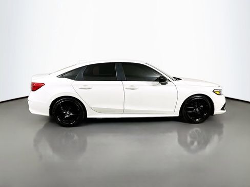 Used 2024 Honda Civic Sport image 7