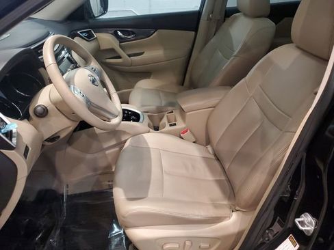 Used 2015 Nissan Rogue SL w/ SL Premium Package image 11
