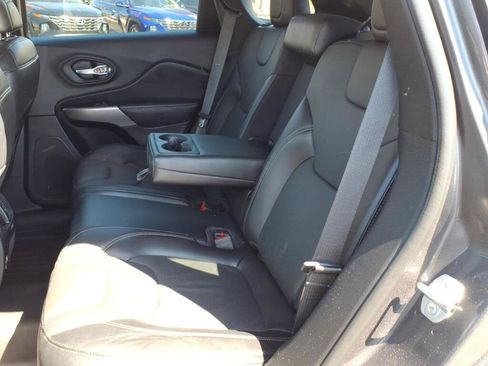 Used 2021 Jeep Cherokee Limited AWD/4WD image 9
