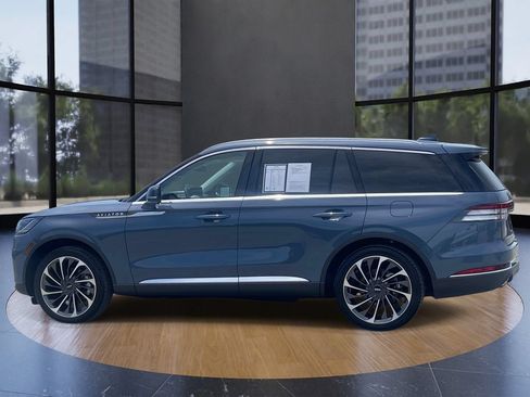 Used 2026 Lincoln Aviator Reserve AWD/4WD image 5