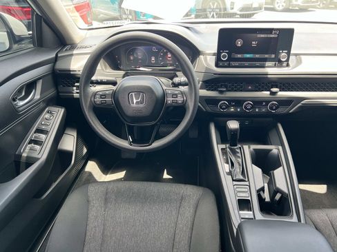 Certified 2025 Honda Accord LX image 7