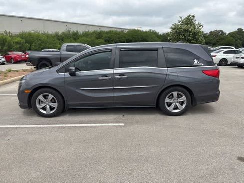 Used 2019 Honda Odyssey EX-L image 2