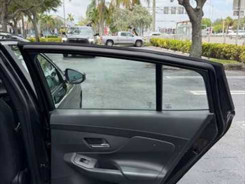 Used 2026 Nissan Sentra SR w/ Floor Mat Package FWD image 18
