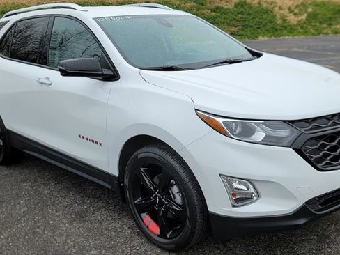 Used 2021 Chevrolet Equinox Premier w/ Redline Edition image 2