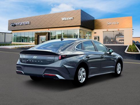 New 2026 Hyundai Sonata SE FWD image 7