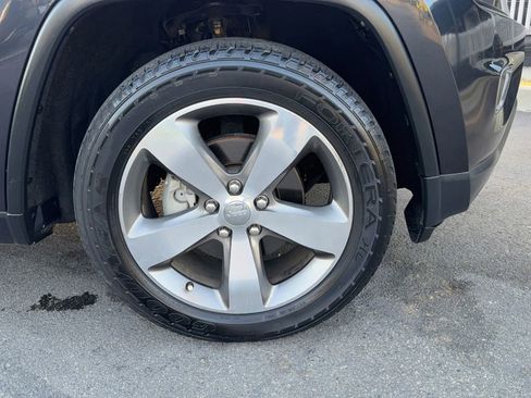 Used 2014 Jeep Grand Cherokee Limited RWD image 14