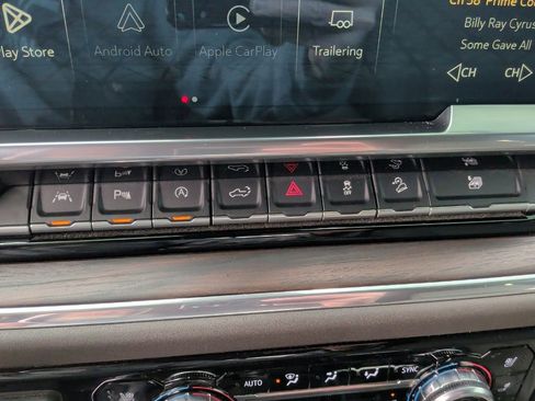 Used 2023 GMC Sierra 1500 SLT image 30