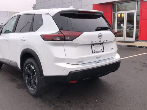 New 2026 Nissan Rogue SV w/ Cold Weather Package image 6