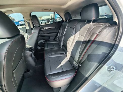Used 2023 Buick Envision Essence w/ Sport Touring Package AWD/4WD image 24