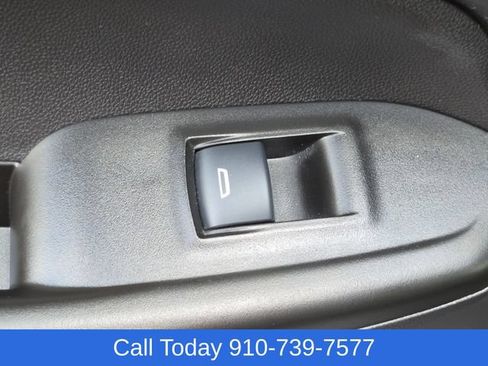 Used 2023 Chevrolet TrailBlazer LT FWD image 29