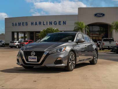 Used 2022 Nissan Altima 2.5 SV