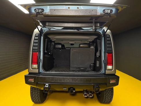 Used 2005 HUMMER H2 w/ Preferred Equipment Group AWD/4WD image 19