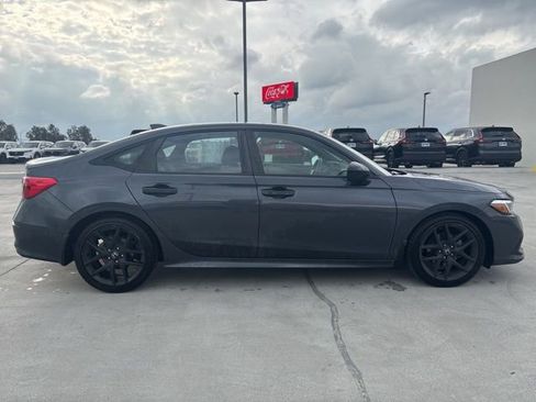 Certified 2024 Honda Civic Sport image 9