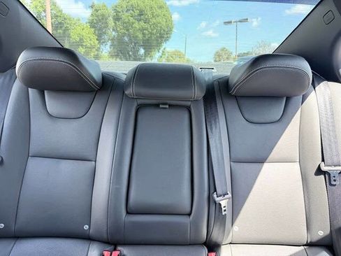 Used 2016 Volvo S60 T5 Premier FWD image 12