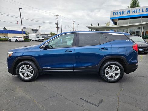 Used 2020 GMC Terrain SLE AWD/4WD image 3