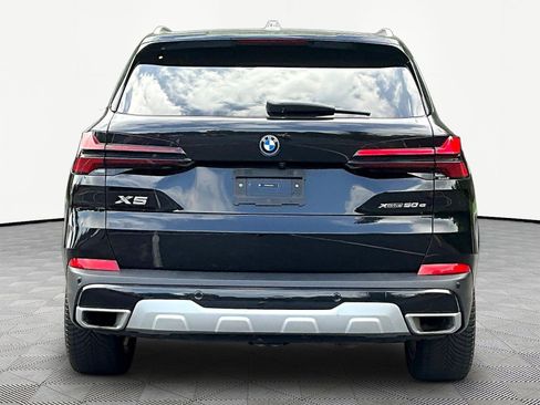 Used 2024 BMW X5 xDrive50e AWD/4WD image 5