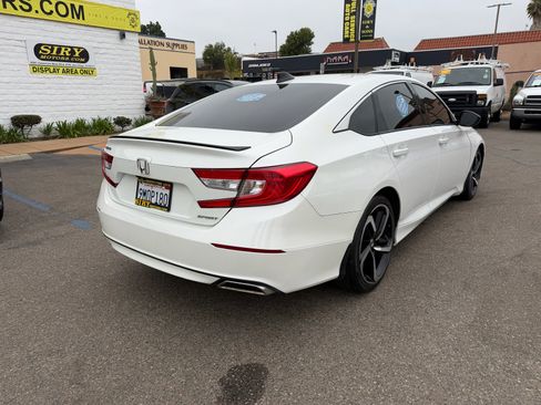 Used 2022 Honda Accord Sport image 3