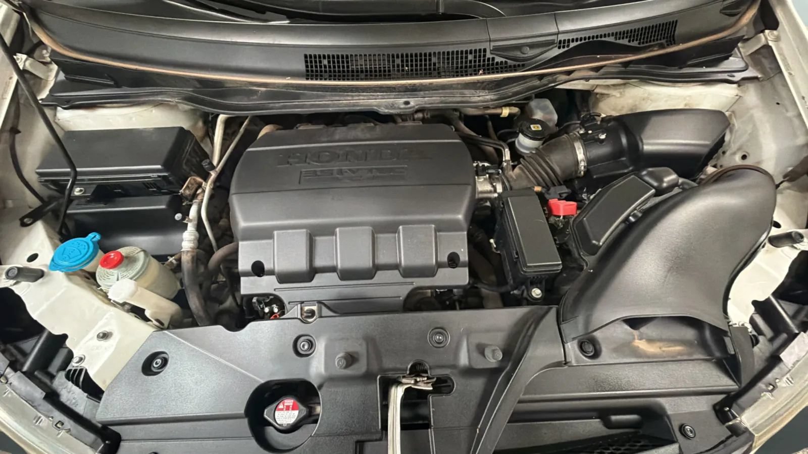 Used 2015 Honda Odyssey Touring Elite image 23