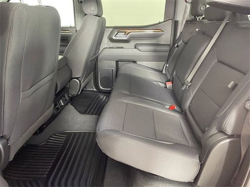 Certified 2025 GMC Sierra 1500 Elevation image 15