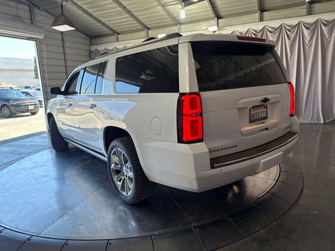 Used 2019 Chevrolet Suburban Premier AWD/4WD image 6