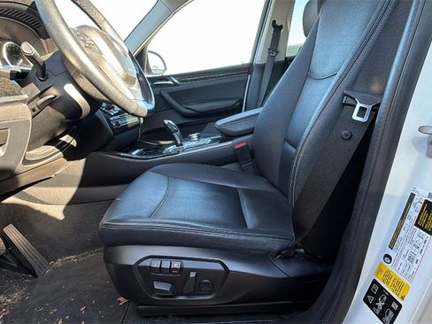 Used 2016 BMW X3 xDrive28i image 10