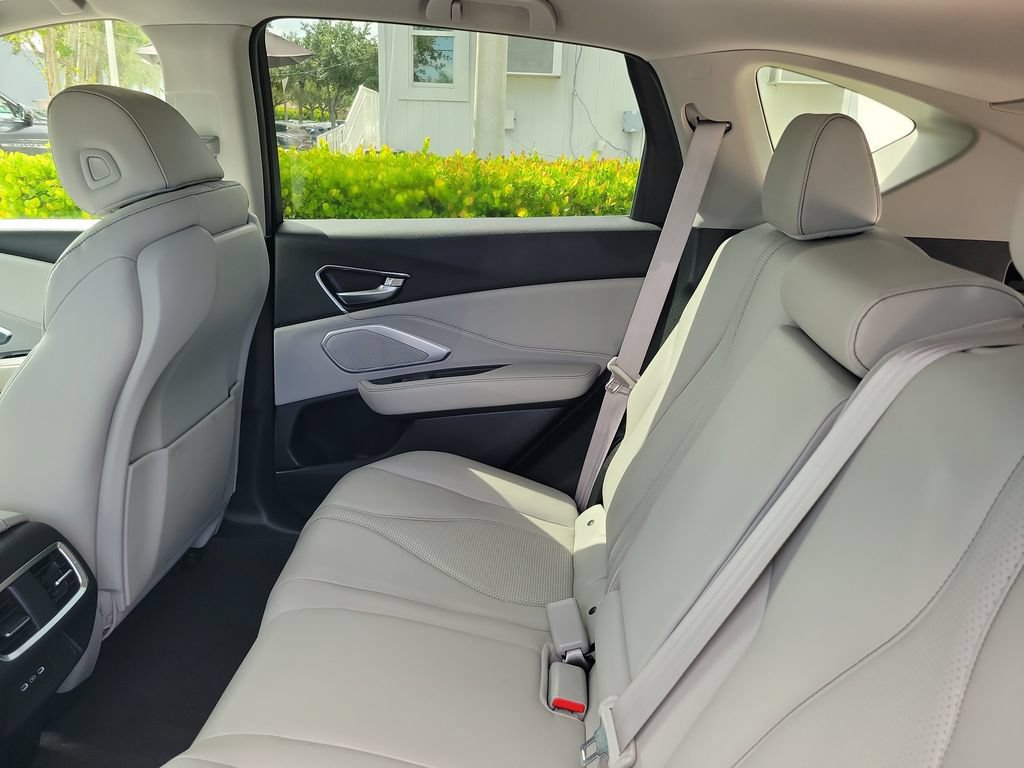 Used 2023 Acura RDX w/ Technology Package FWD image 11
