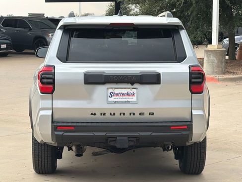 New 2026 Toyota 4Runner SR5 image 6