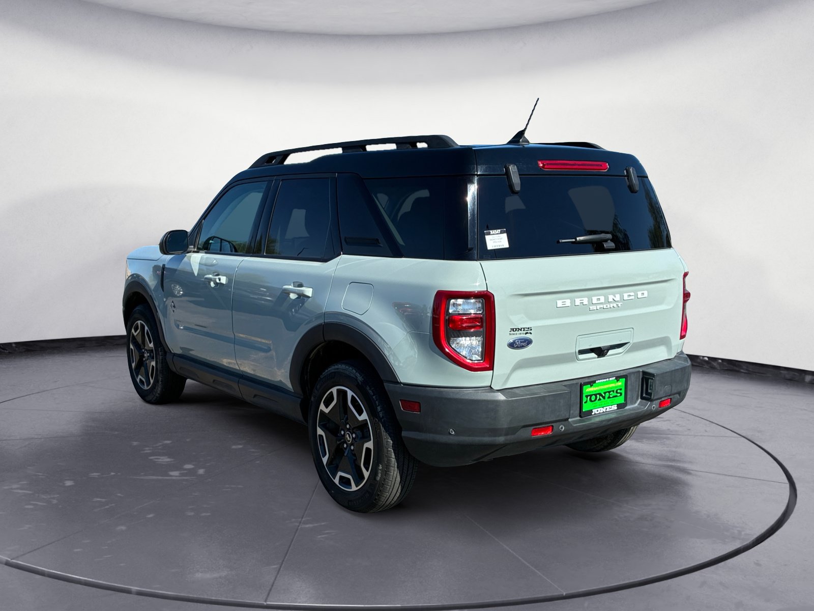 Used 2023 Ford Bronco Sport Outer Banks AWD/4WD image 4