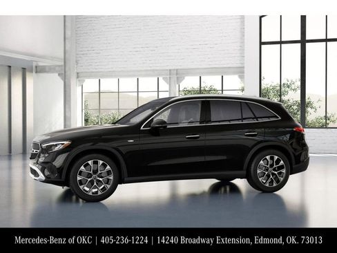 Used 2026 Mercedes-Benz GLC 350e 4MATIC image 36