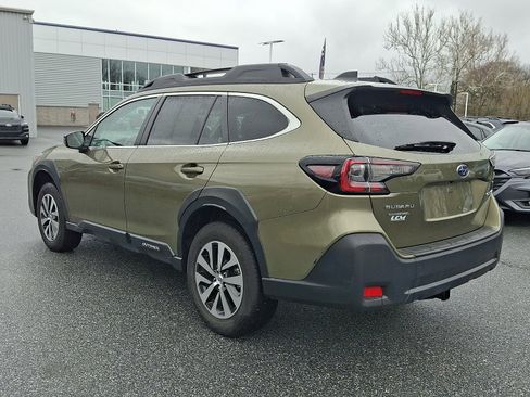 Certified 2025 Subaru Outback Premium w/ Popular Package #1A AWD/4WD image 6