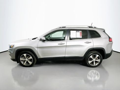 Used 2019 Jeep Cherokee Limited FWD image 5