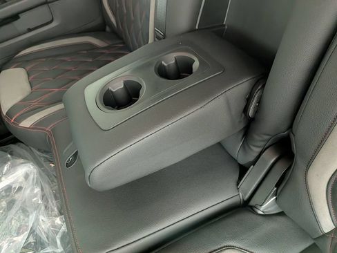 New 2026 RAM 2500 Big Horn AWD/4WD image 31