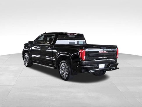 Used 2024 GMC Sierra 1500 Denali AWD/4WD image 3