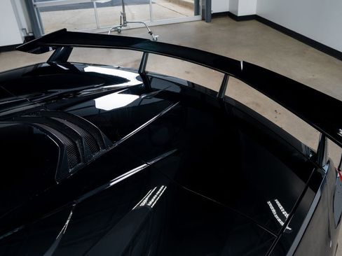 Used 2023 Chevrolet Corvette Stingray Premium Conv w/ Z51 Performance Package RWD image 24