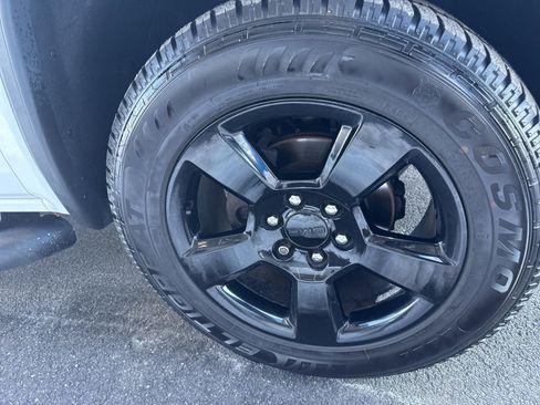 Used 2019 GMC Sierra 1500 Limited w/ Elevation Edition image 12